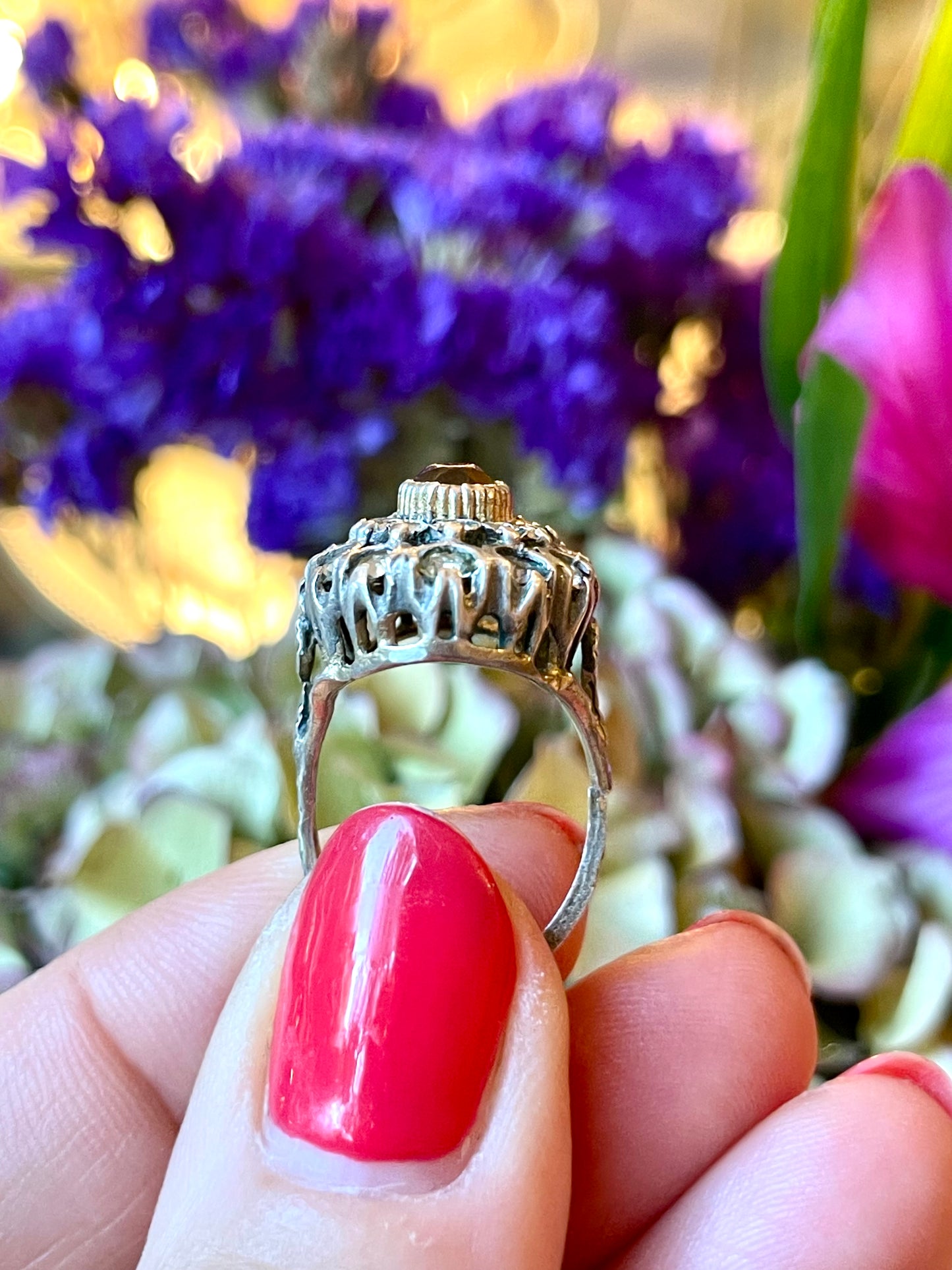 Indimenticabile anello in argento con topazio, anni ‘50