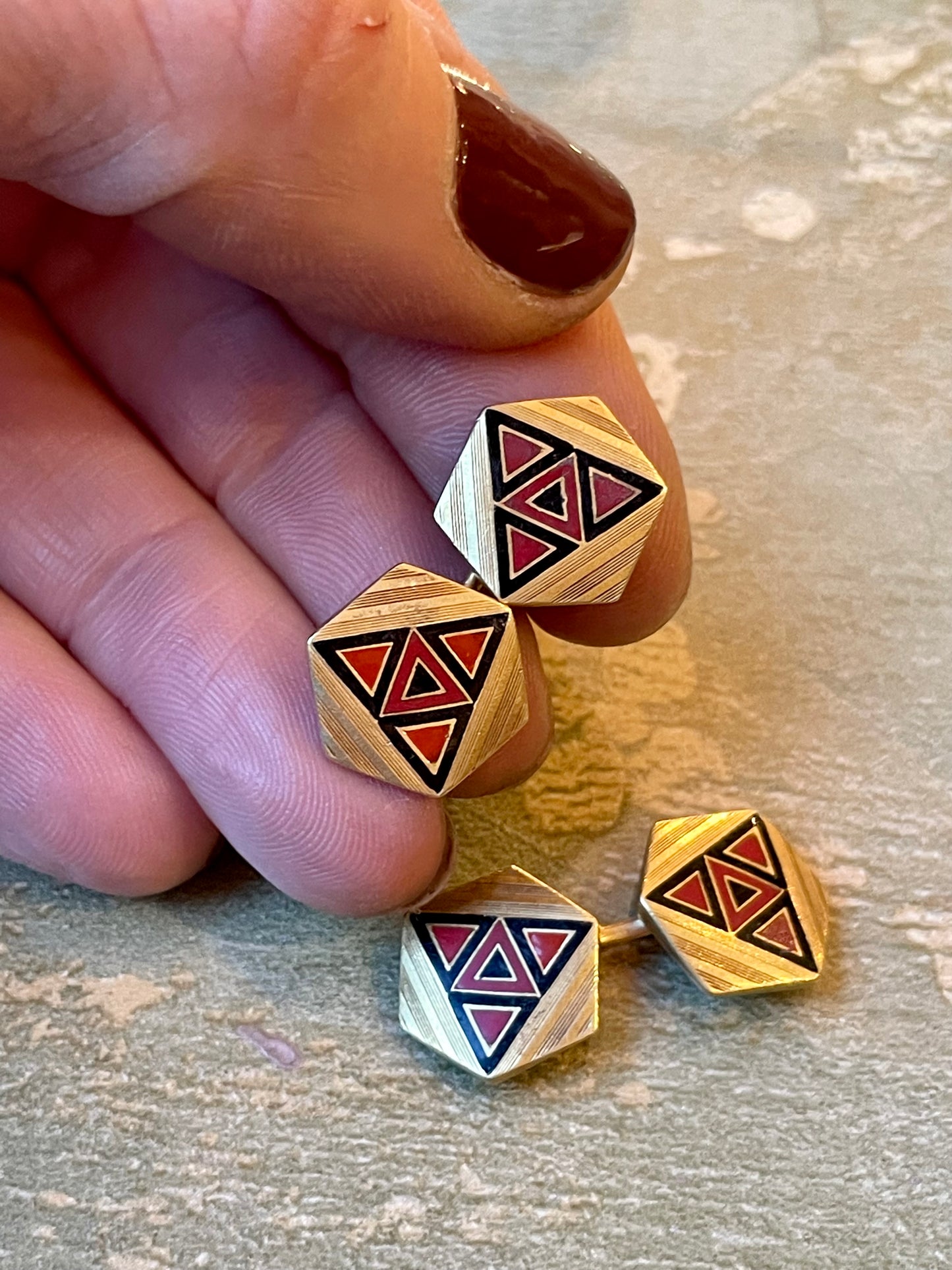 Gemelli Art Deco in oro e smalti, anni ‘30/40