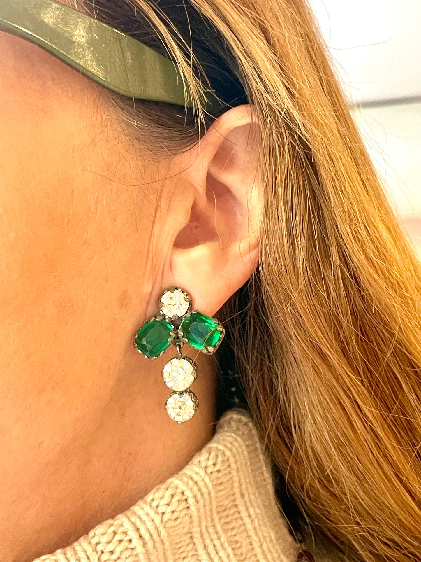 Eleganti orecchini a clip con cristalli, anni ‘40/50