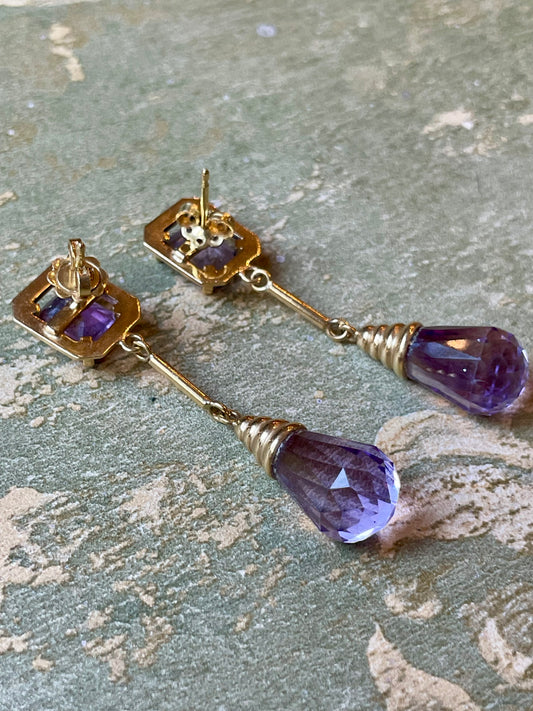 Affascinanti orecchini pendenti con ametista, anni ‘50/60