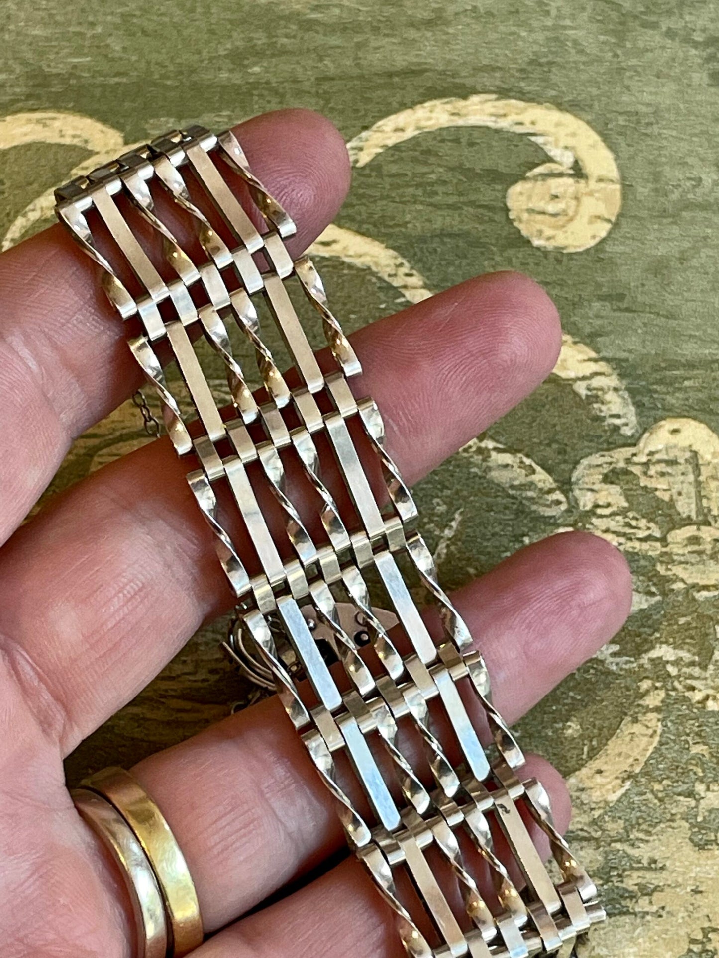 Bracciale a cancello con Locket a forma di cuore in argento