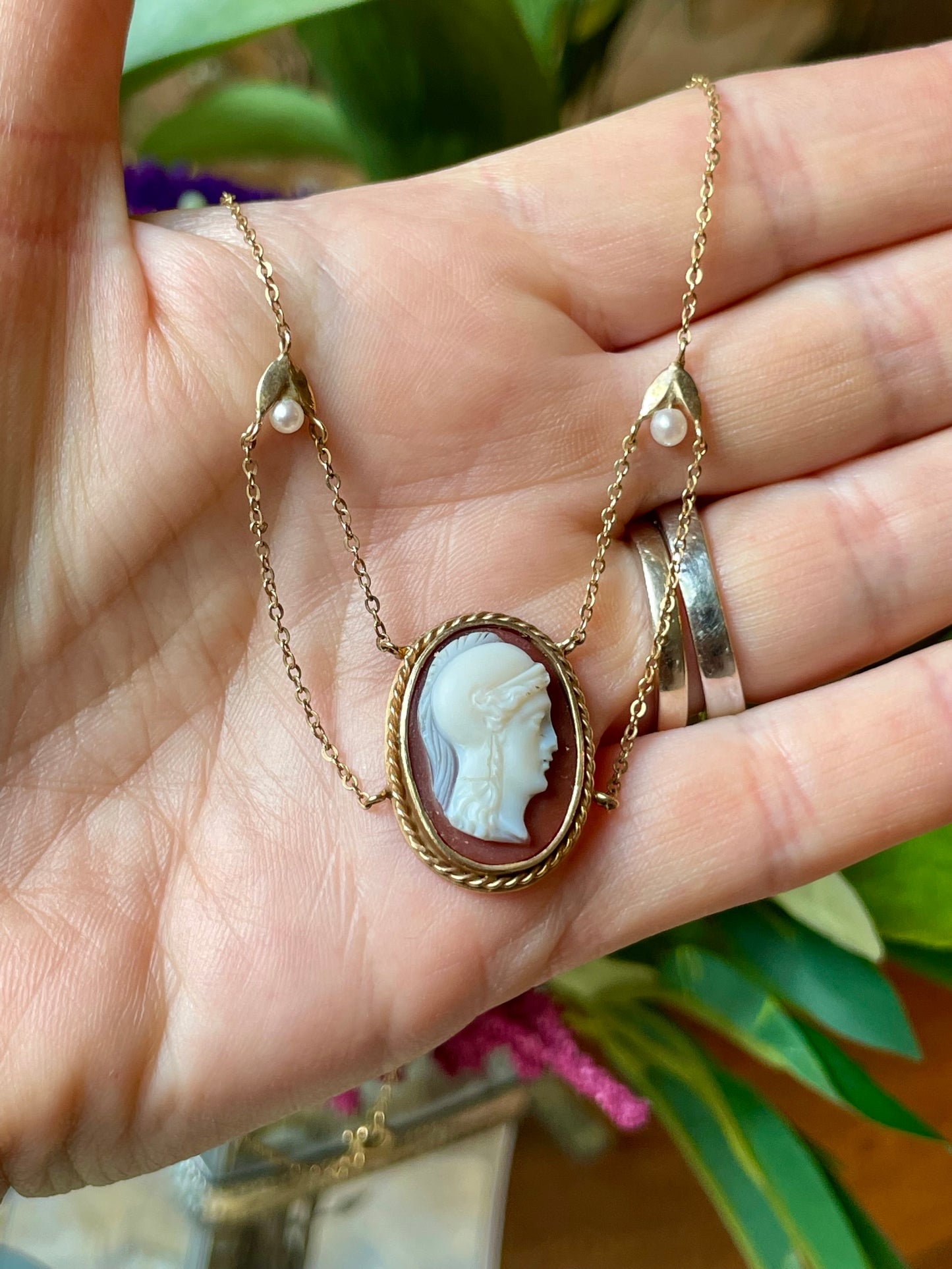 Elegante collana con cammeo, epoca vittoriana