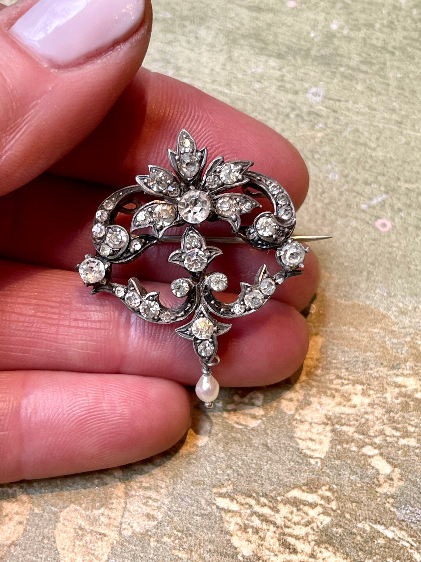 Spilla e pendente in paste e argento, Liberty