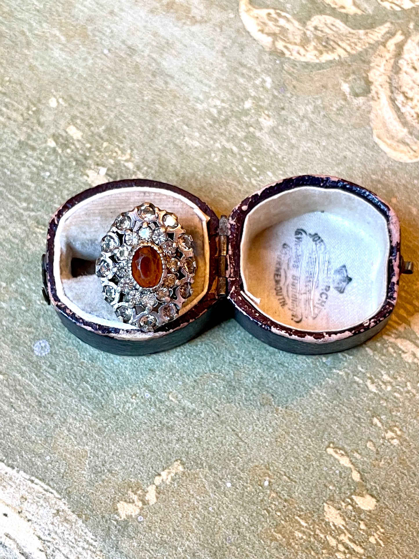 Indimenticabile anello in argento con topazio, anni ‘50