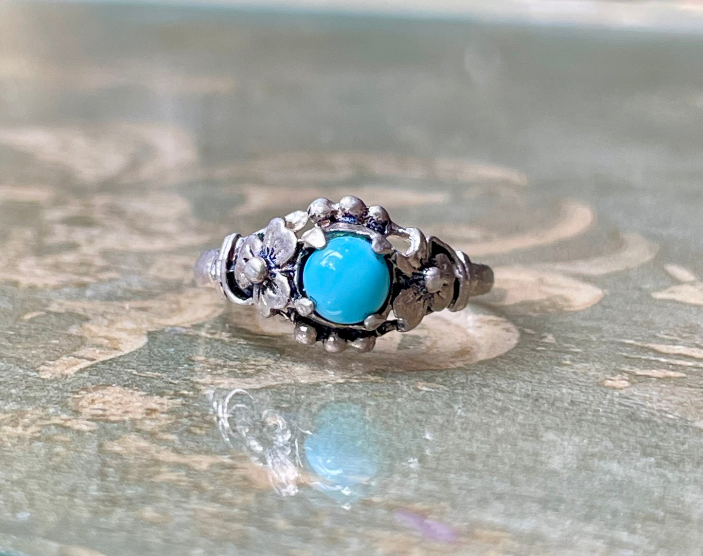 Romantico anello in argento con turchese naturale, 1910/20