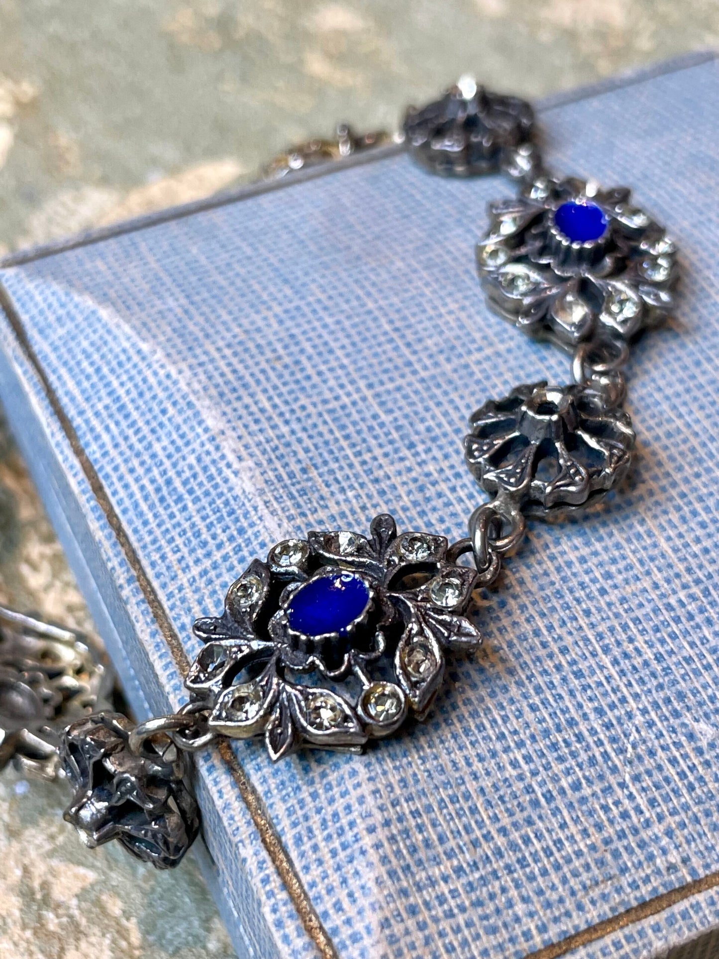 Bracciale in argento e smalto, anni ‘40