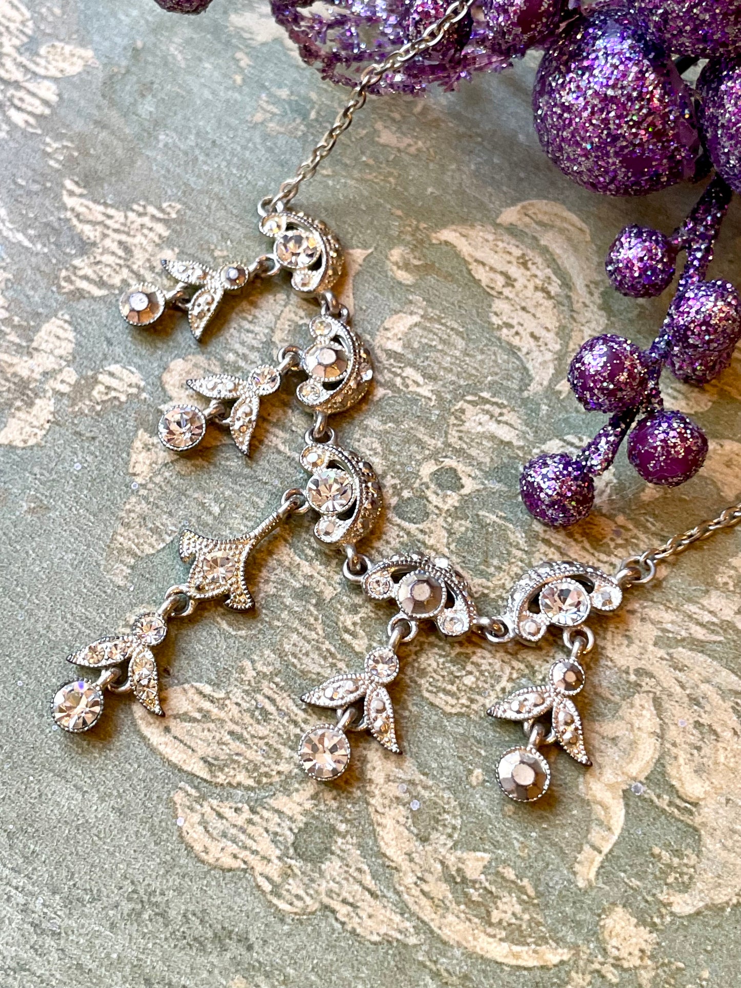 Collana a festoni con cristalli, anni ‘50