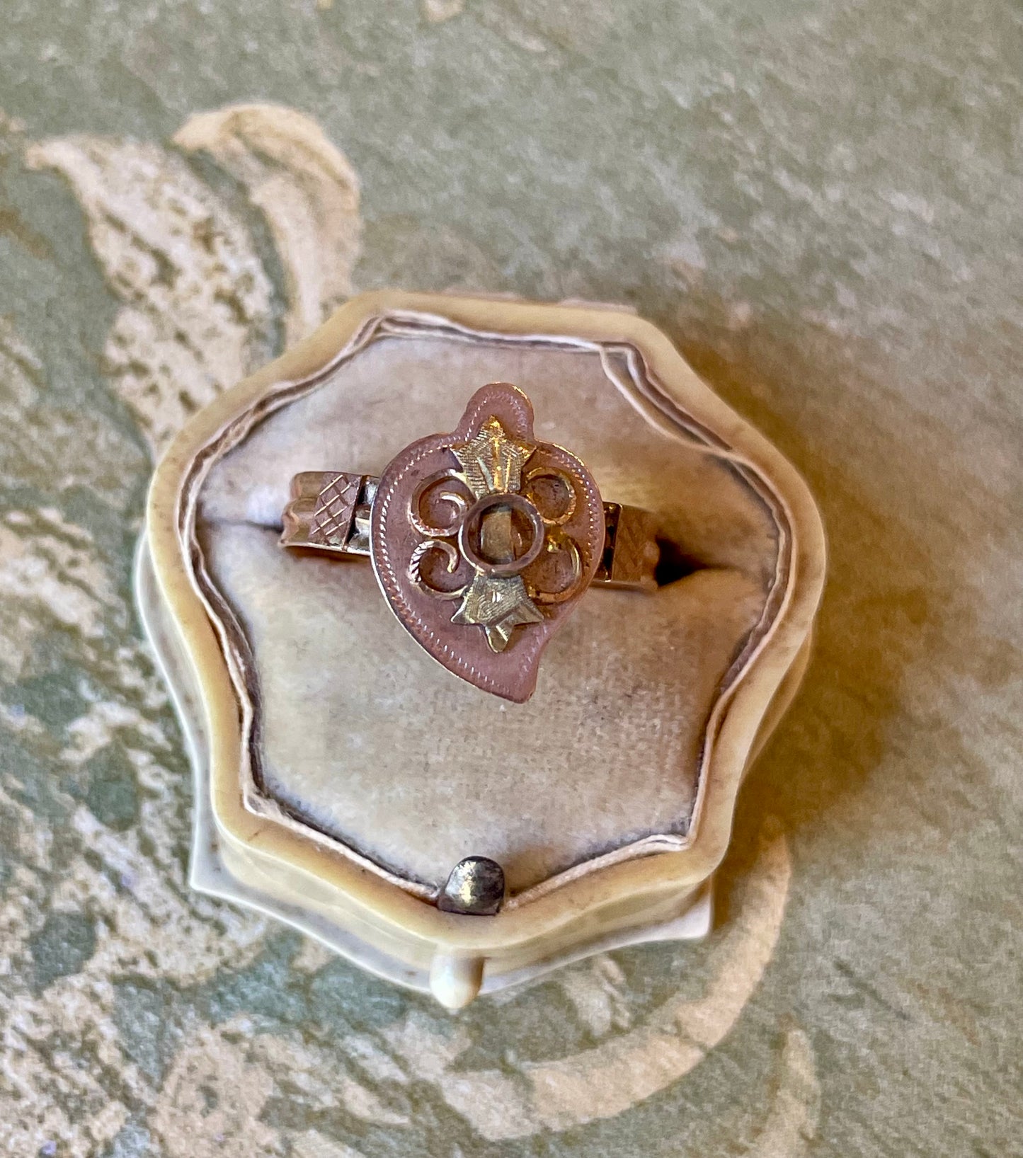 Anello Cuore, epoca vittoriana