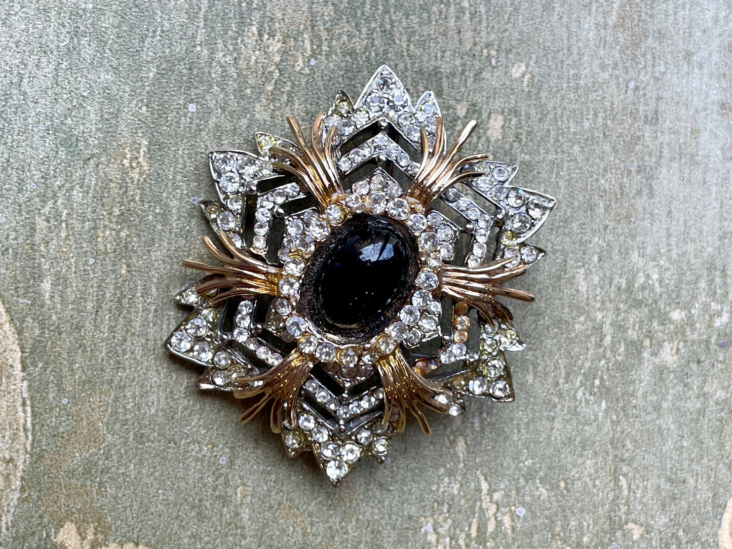 Stupenda spilla Fiocco di neve, anni ‘80