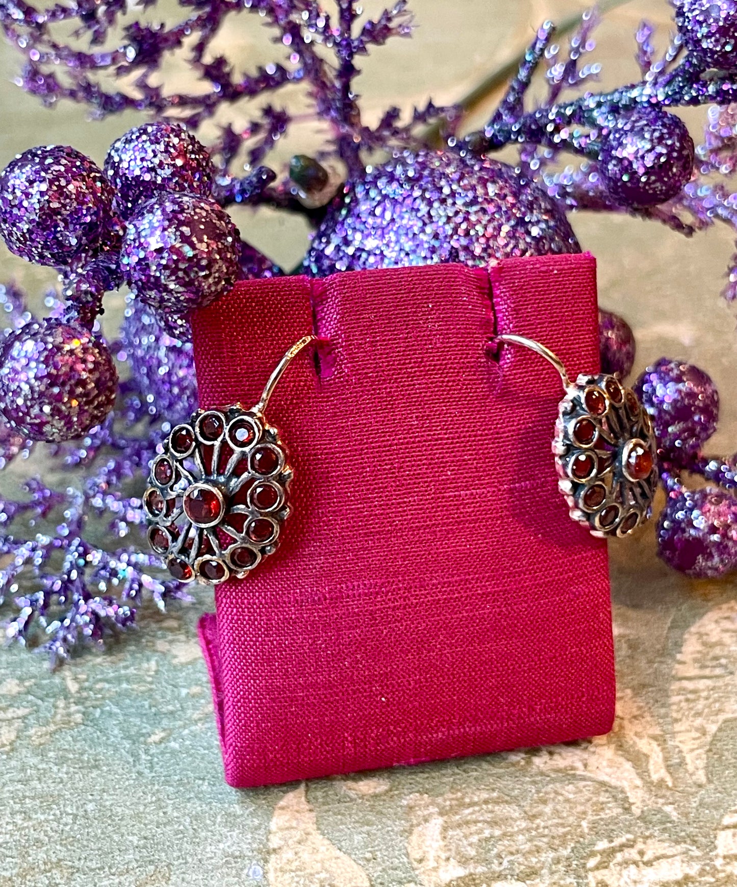 Orecchini con granato spessartite e vermeil, anni ‘50