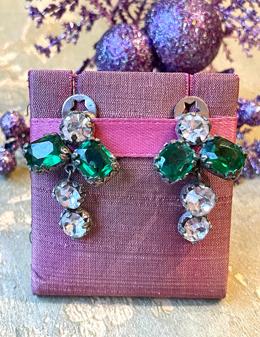 Eleganti orecchini a clip con cristalli, anni ‘40/50