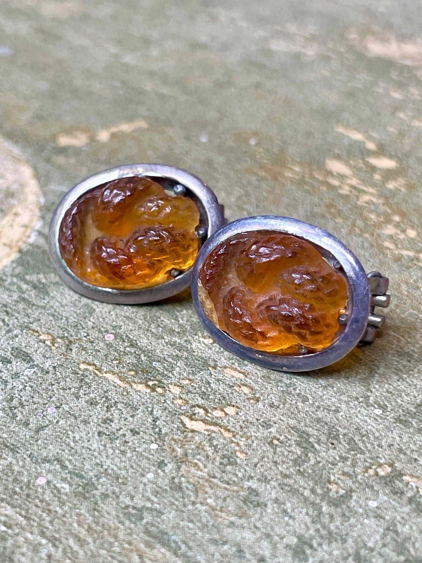 Orecchini in vetro Lalique e argento, anni ‘50/60