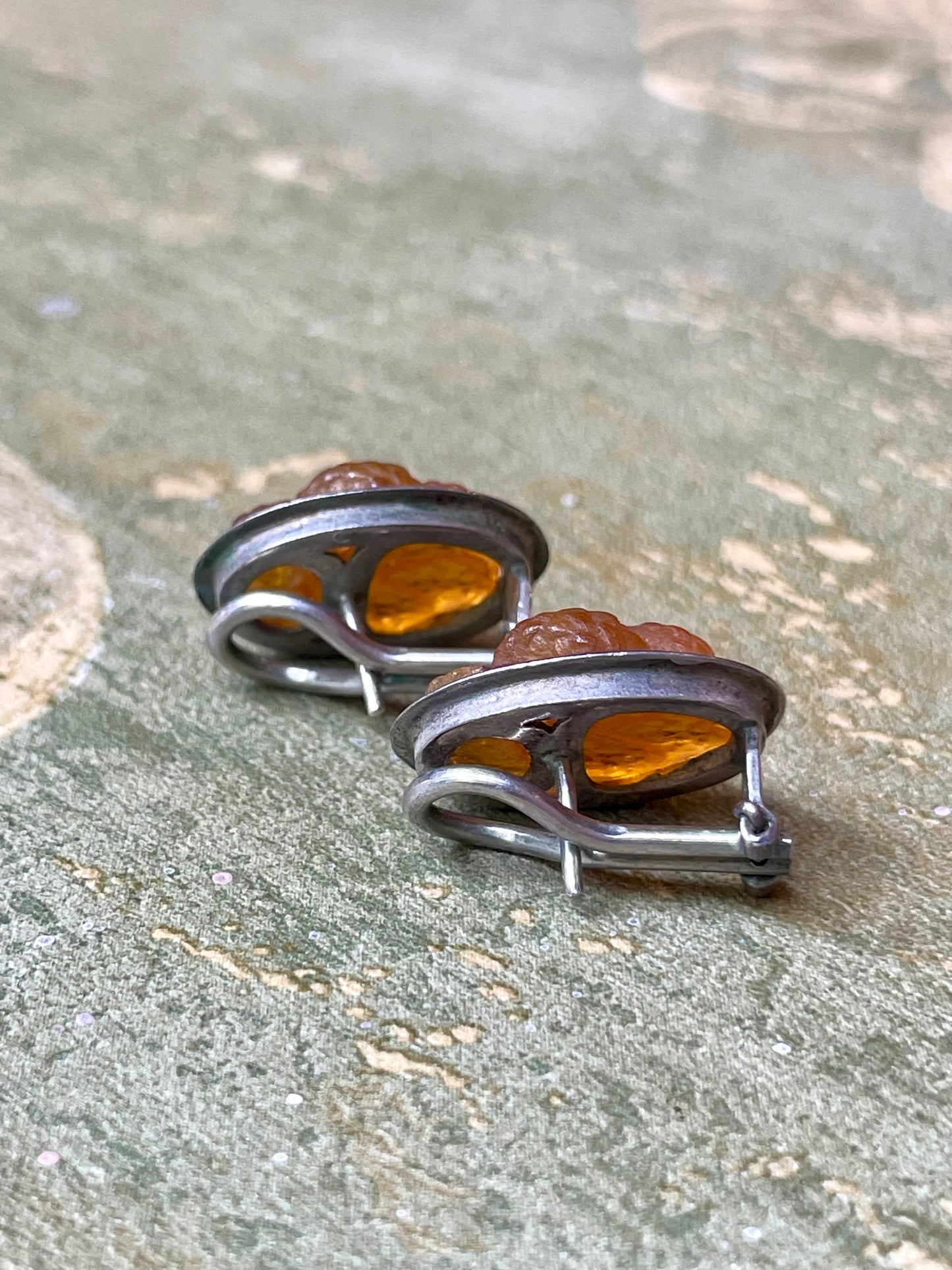 Orecchini in vetro Lalique e argento, anni ‘50/60