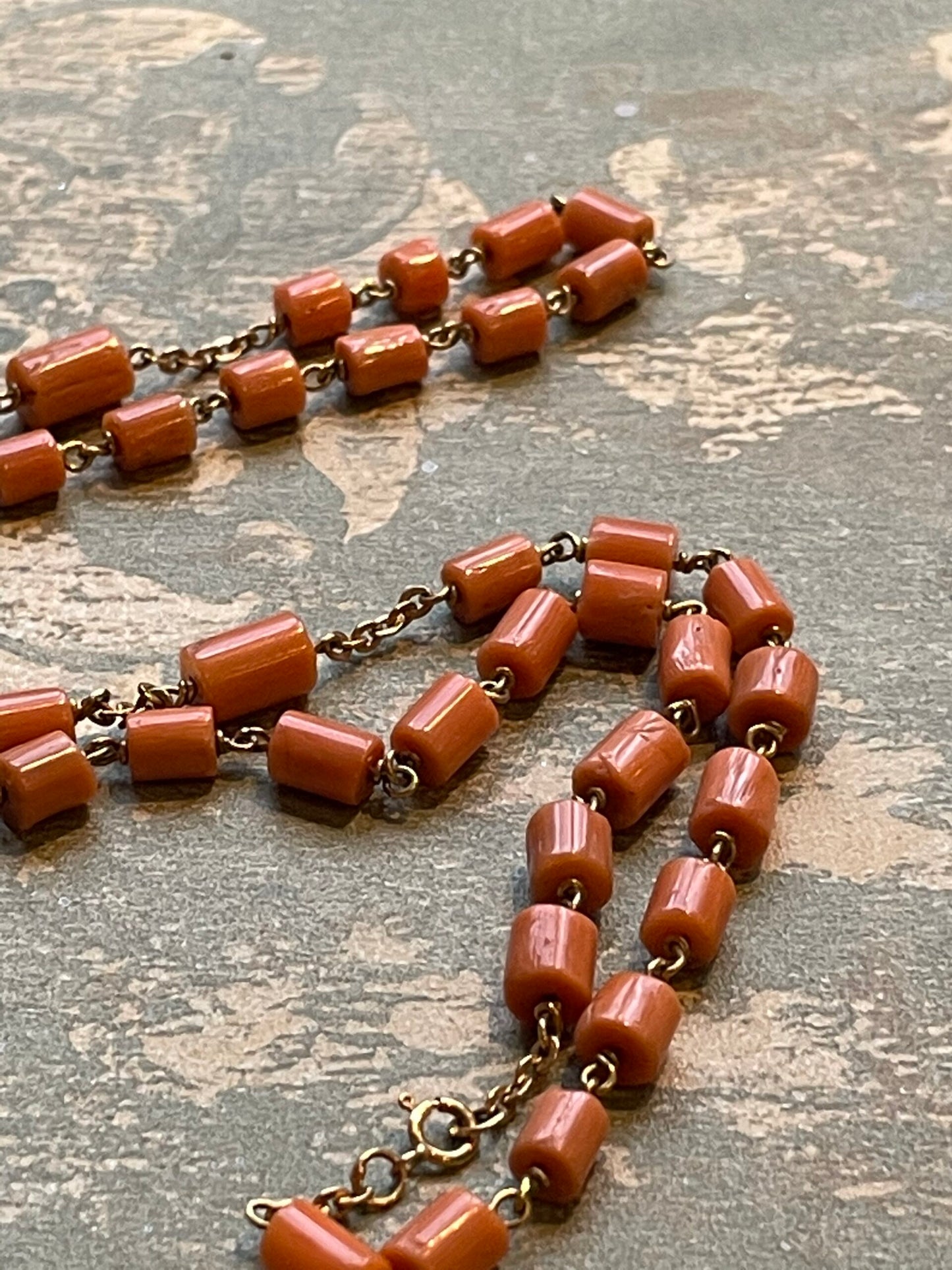 Rosary necklace with coral logs, early 1900s