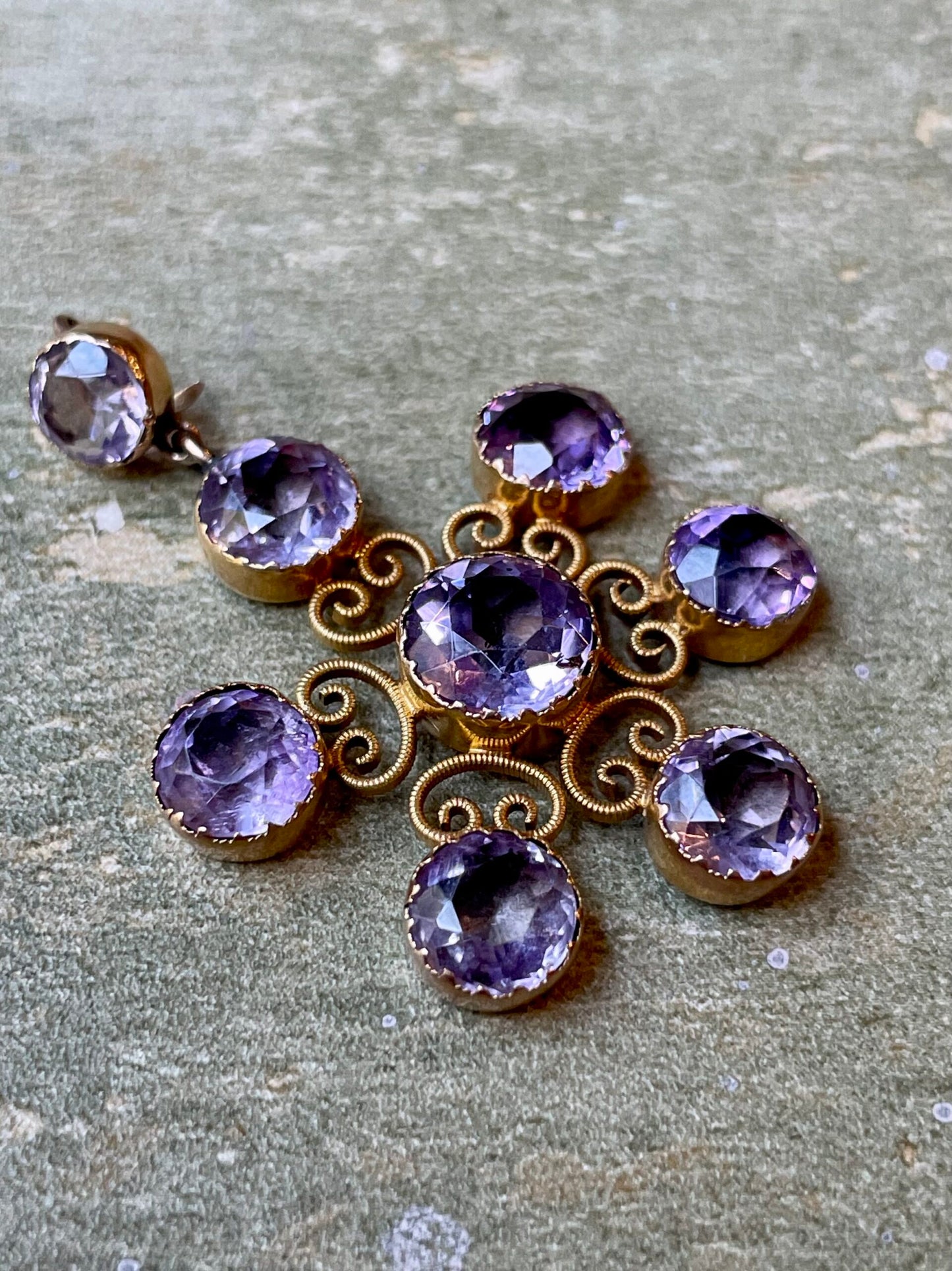 Gold and amethyst pendant, Victorian