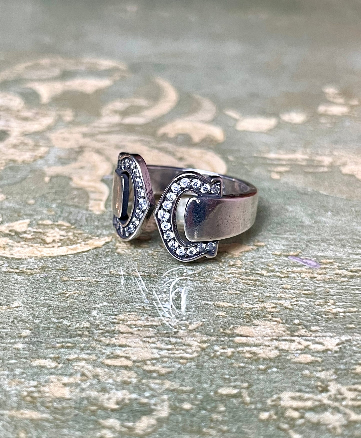 Anello a fascia in argento e zirconi, anni ‘80