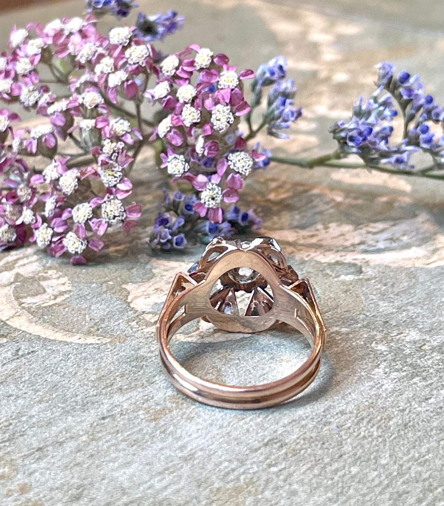 Affascinante cocktail ring con diamante, anni ‘40