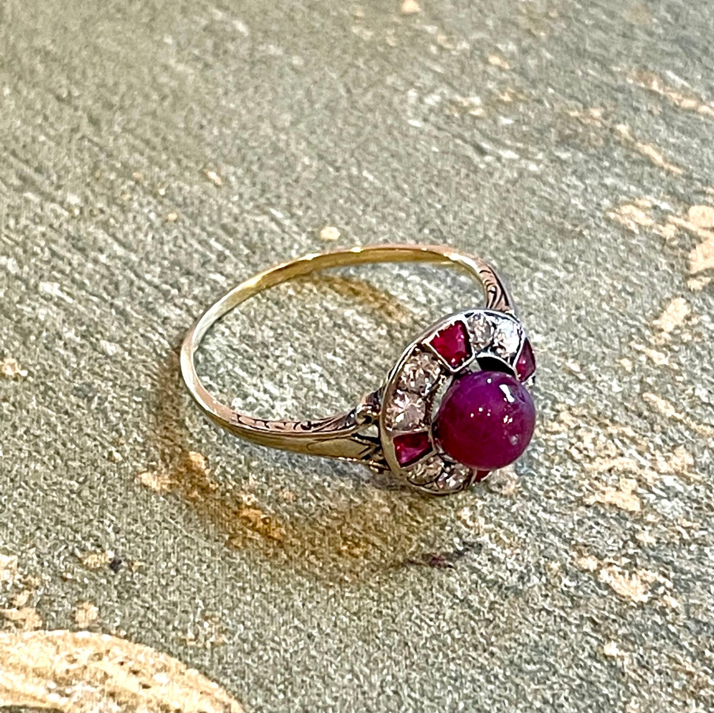 Art Deco ring with rubies