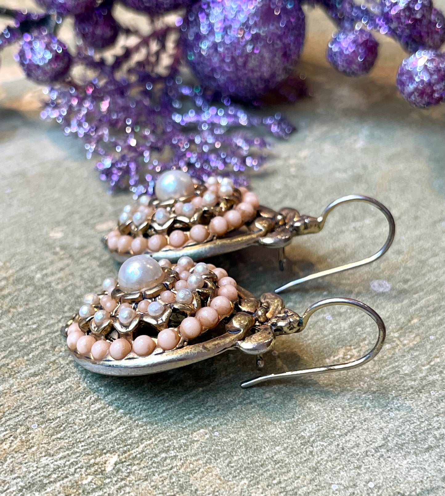 Orecchini Medaglioni con piccole perle, anni ‘50