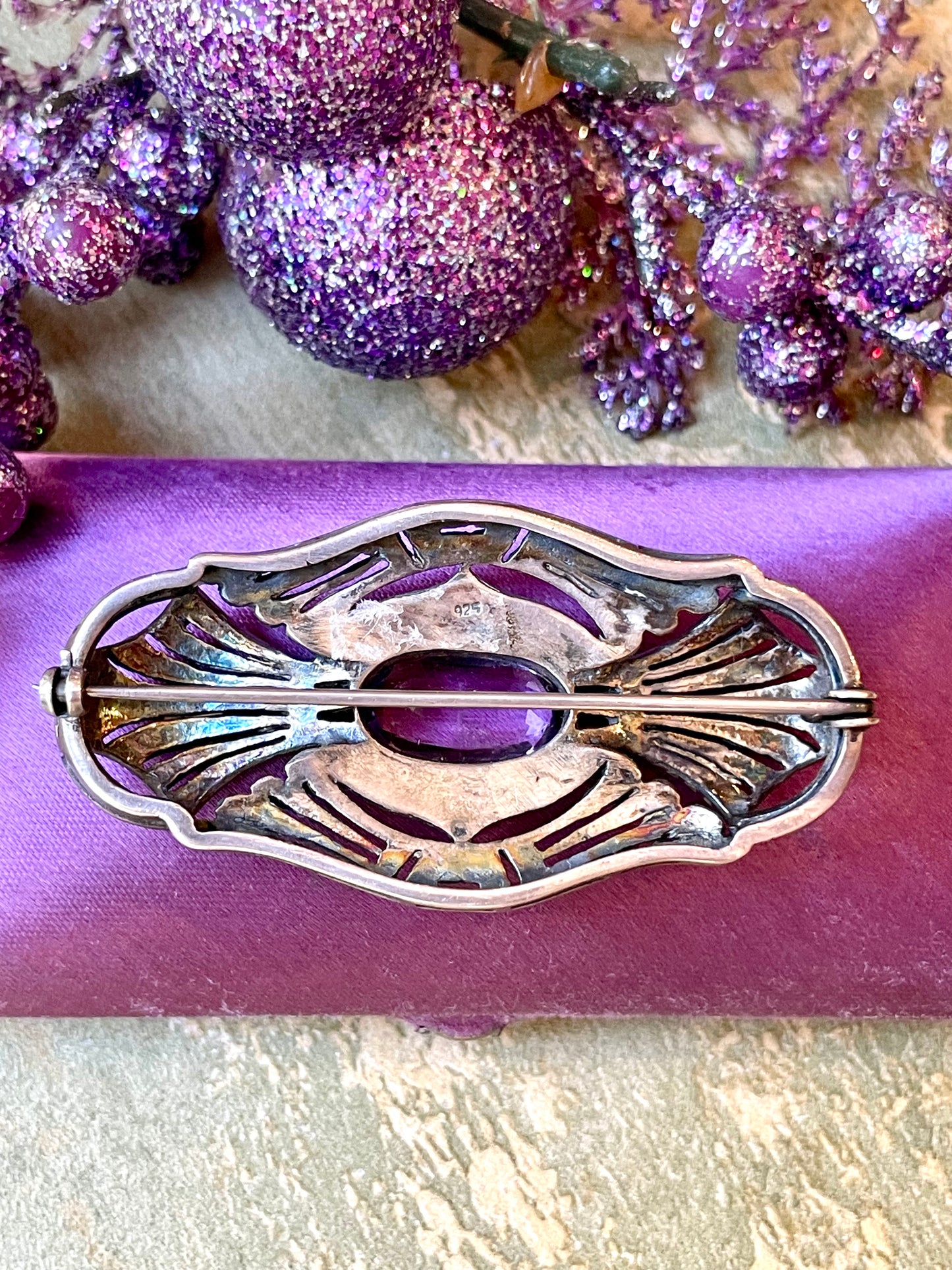 Meravigliosa spilla con ametista, Art Nouveau