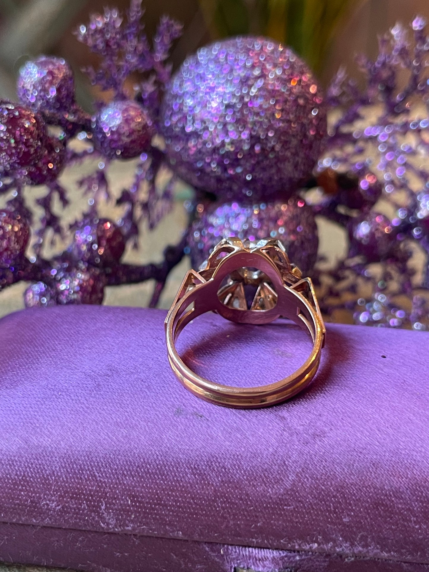 Cocktail ring in oro e diamante, anni ‘40/50