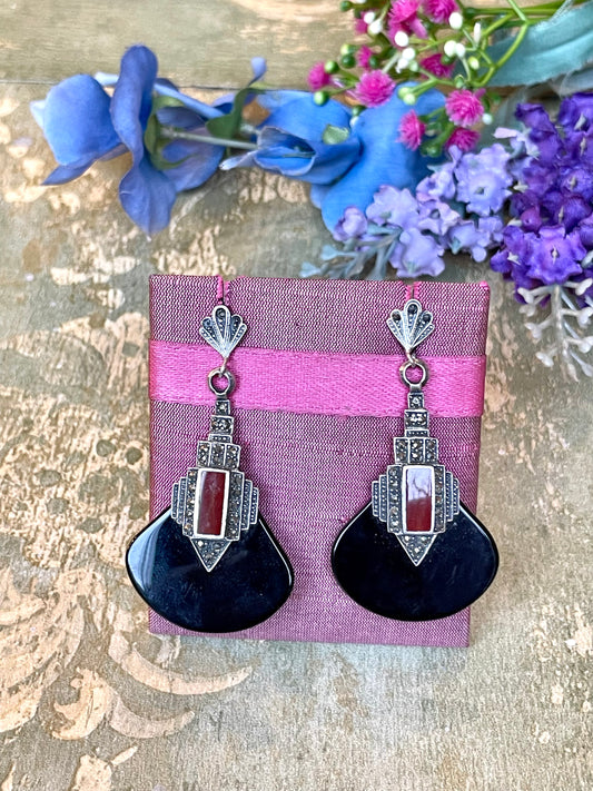 Indimenticabili orecchini Art Deco