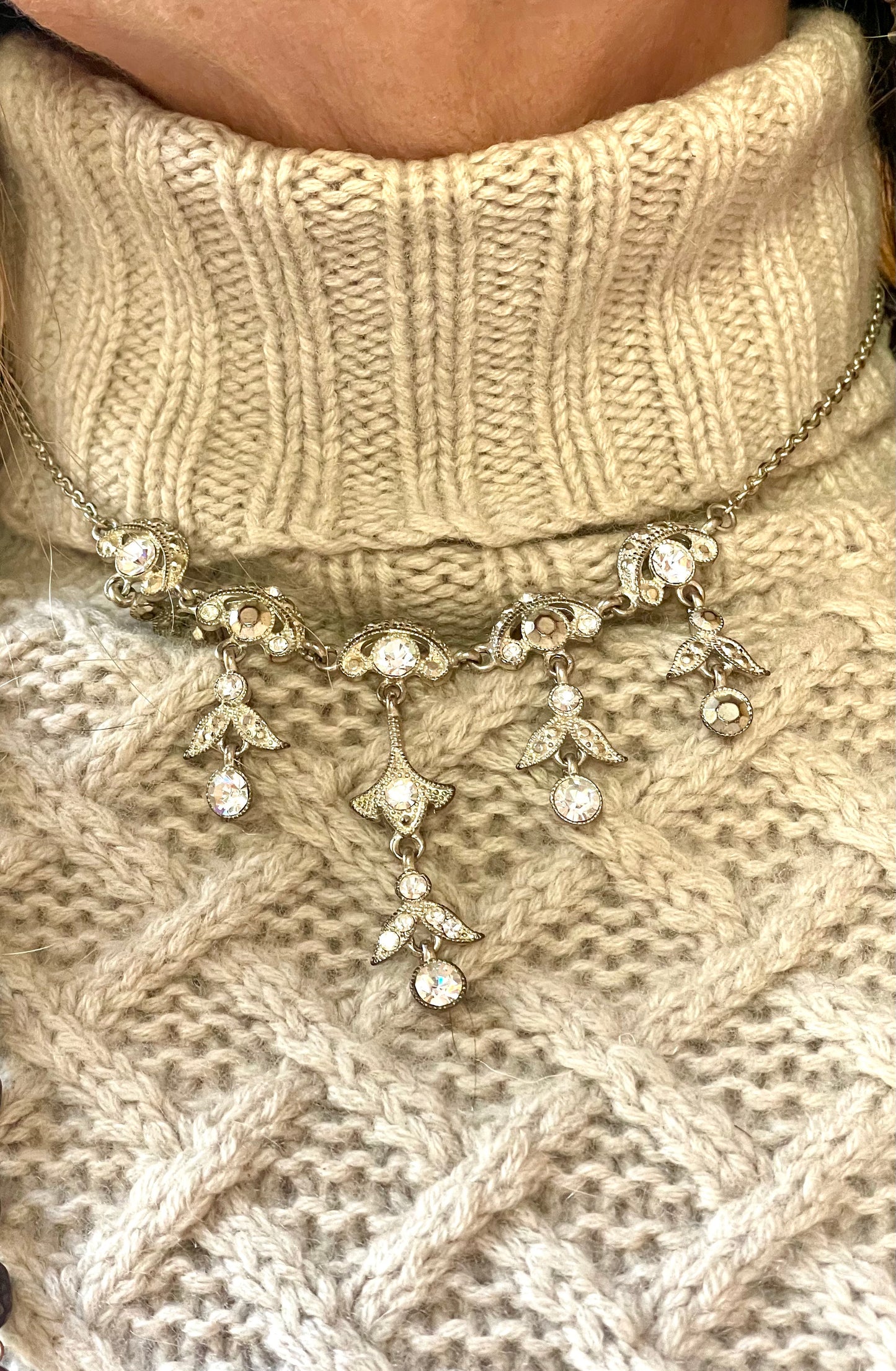 Collana a festoni con cristalli, anni ‘50