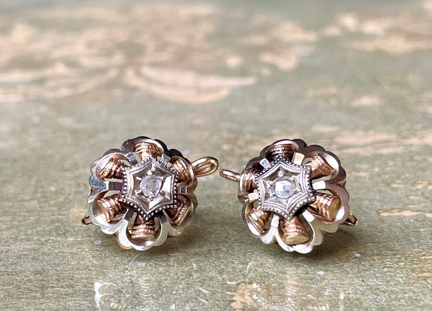 Indimenticabili orecchini con diamanti, anni ‘40/50