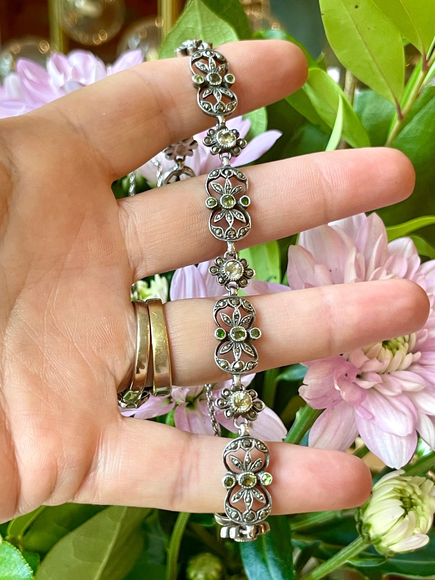 Indimenticabile collana girocollo in argento, marcassite e cristalli, anni ‘50