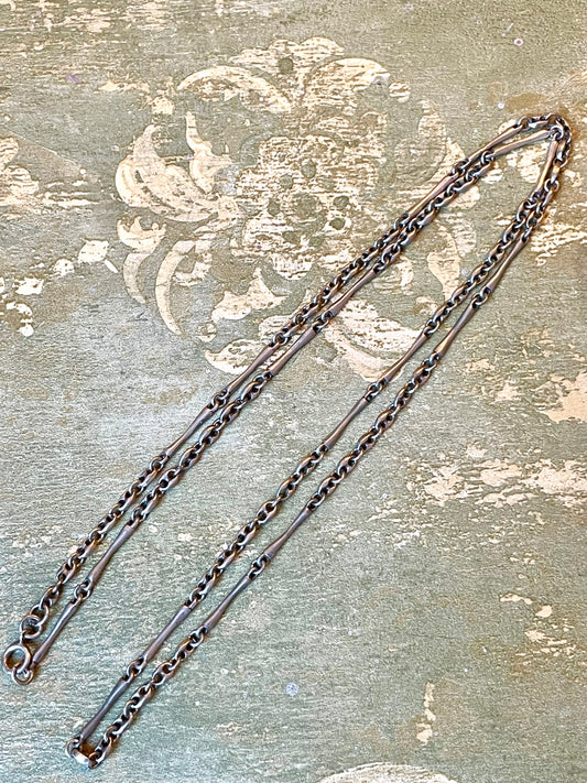 Lunga catena in argento, anni ‘50