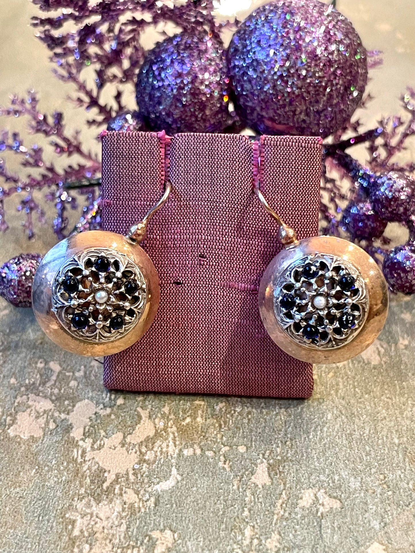 Orecchini in stile borbonico in argento rosa, anni ‘50