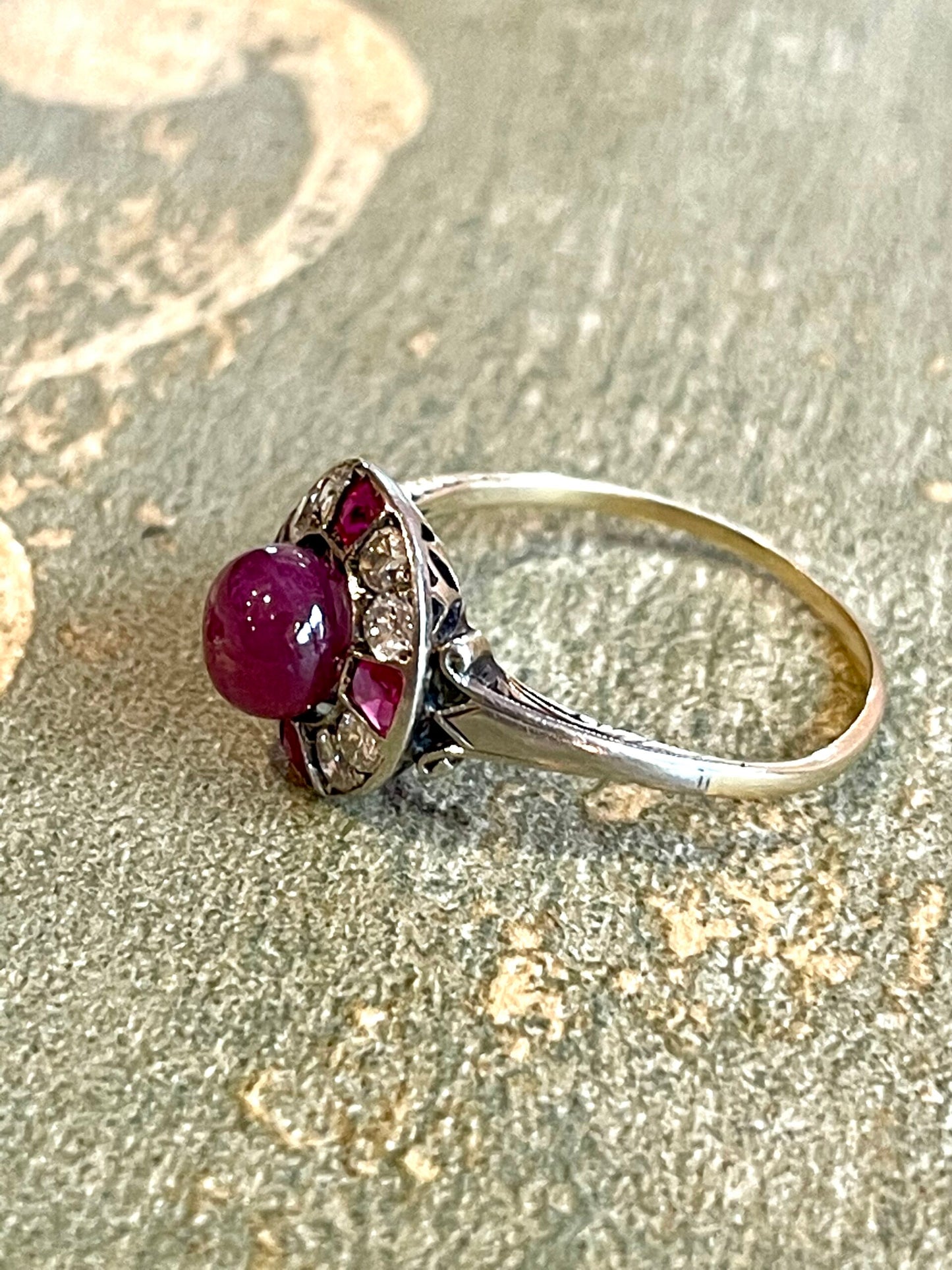 Art Deco ring with rubies