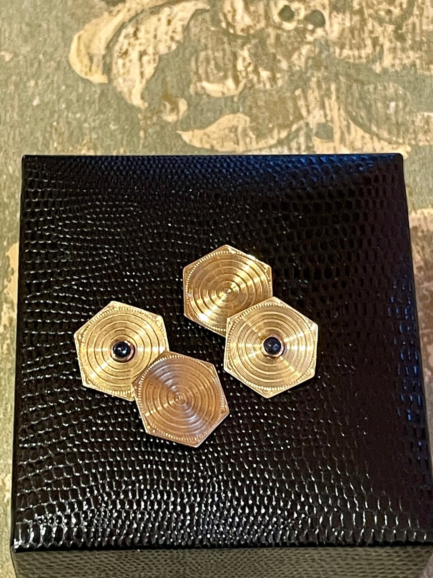 Double octagonal cufflinks, with sapphires, 1930s/40s