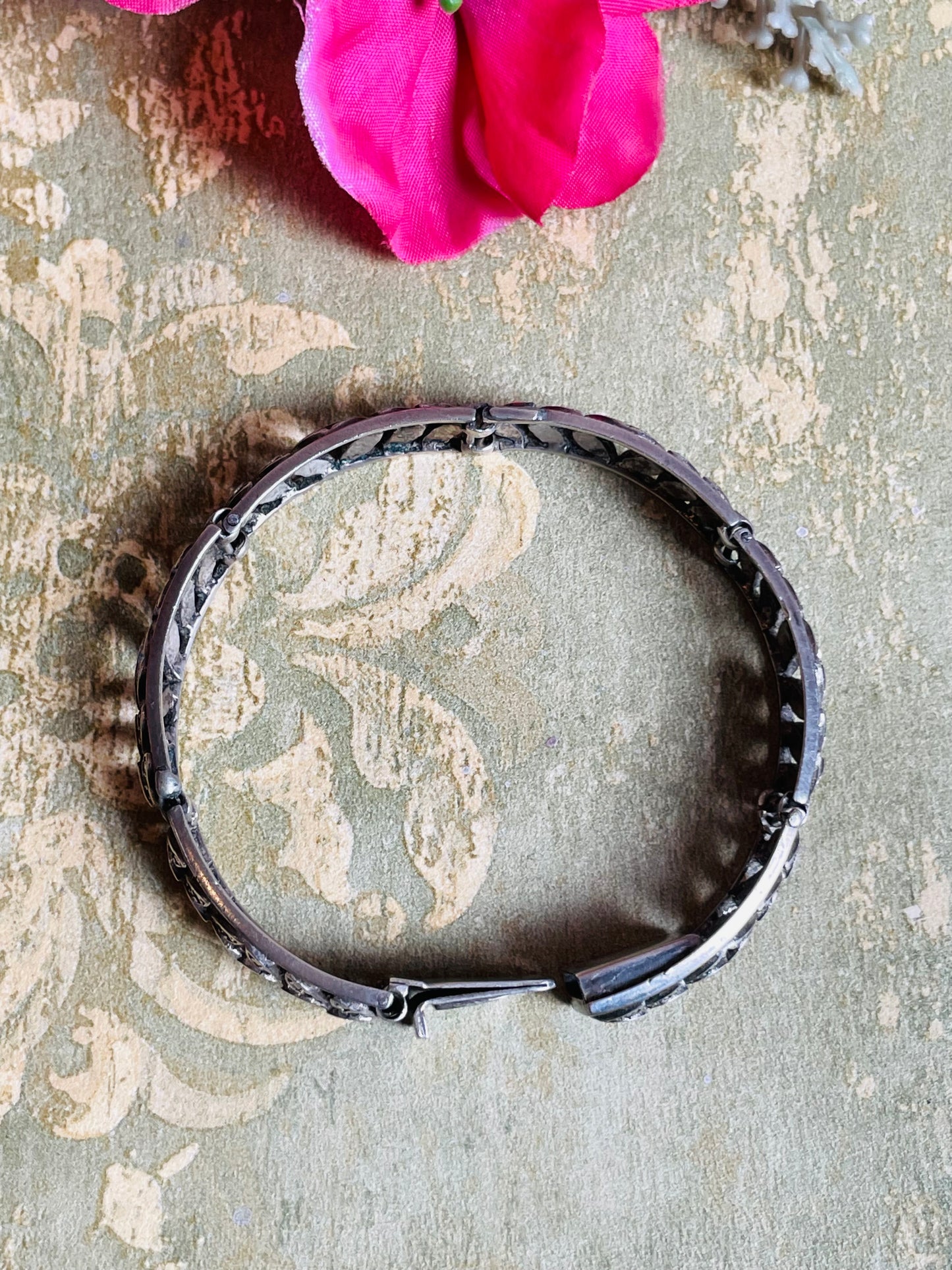 Affascinante bracciale Art Nouveau in argento e marcassite, Francia 1920/30