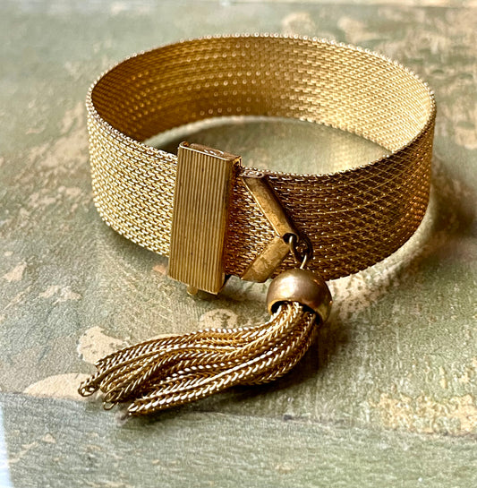 Bracciale Mesh slide con nappa, laminato in oro giallo, anni ‘50