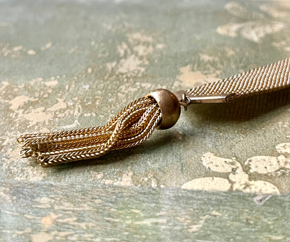 Bracciale Mesh slide con nappa, laminato in oro giallo, anni ‘50