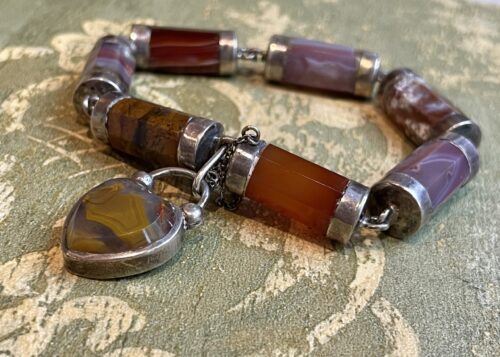 Victorian agate and silver locket bracelet